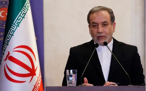 阿聯(lián)酋總統(tǒng)顧問(wèn)將特朗普信件轉(zhuǎn)交伊朗外長(zhǎng) 