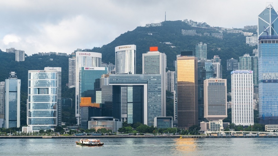 【港商時(shí)評(píng)】用好香港優(yōu)勢 發(fā)展綠色經(jīng)濟(jì)