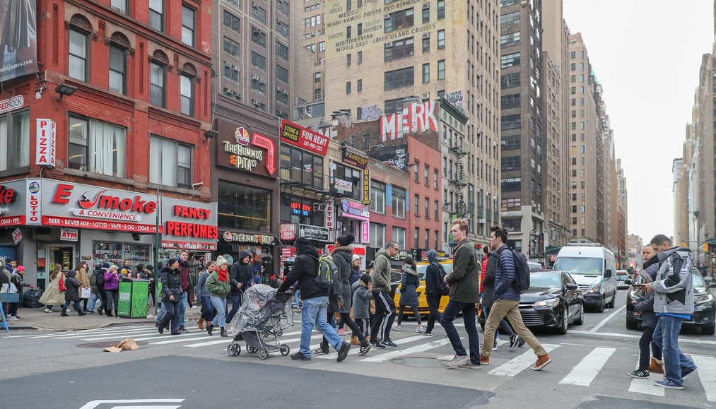 全球瞭望｜德媒：美國經(jīng)濟前景空前不可預(yù)測 