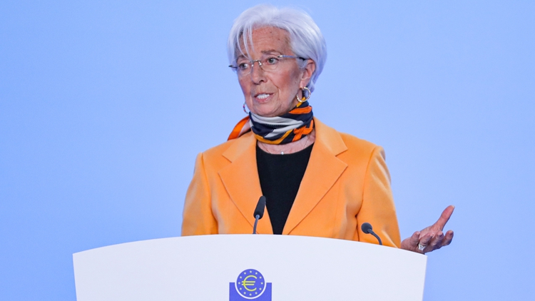 拉加德：美國若引發(fā)貿(mào)易戰(zhàn) 歐洲或重新團(tuán)結(jié)