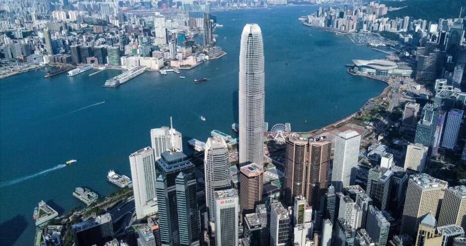 【商報(bào)時(shí)評(píng)】競(jìng)逐新賽道 搶才不能輸