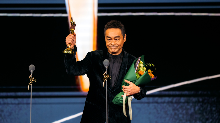 有片 ︳【娛樂】第18屆亞洲電影大獎(jiǎng) 劉青雲(yún)為港爭(zhēng)光首封亞洲影帝