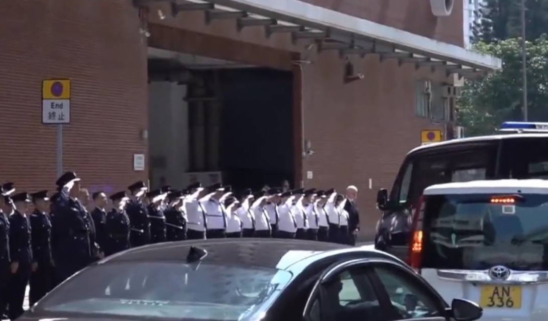 水警上月值勤時因病離世 19日辦榮譽(yù)私人喪禮