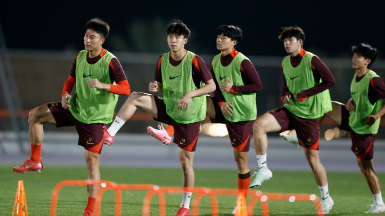 18強賽重燃戰(zhàn)火 國足揮軍沙特力求搶分