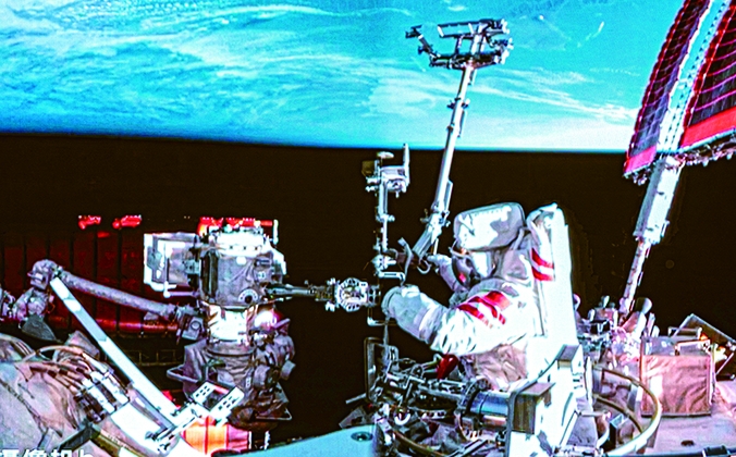 新紀錄！蔡旭哲成為太空出艙次數最多的中國航天員