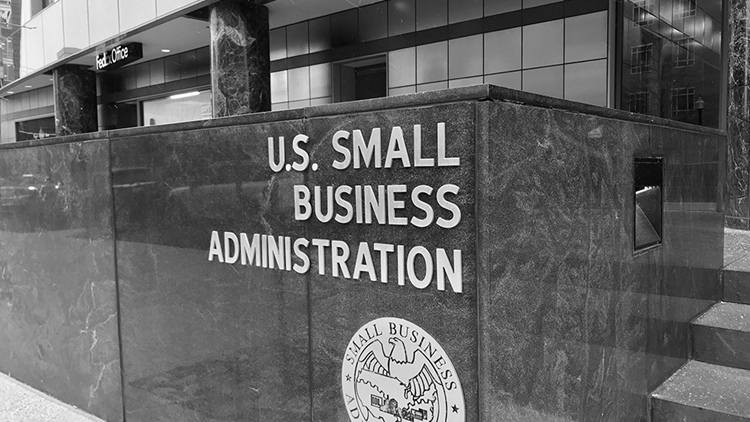 接管學(xué)生貸款管理後 美國(guó)小企業(yè)管理局宣布將裁員超過(guò)四成