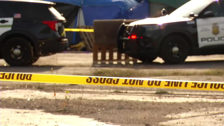 美國(guó)新墨西哥州發(fā)生槍擊事件致3死14傷