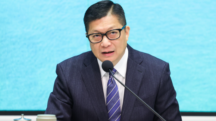 回應(yīng)英國《衞報》評論文章 鄧炳強：特區(qū)政府反對誹謗法院