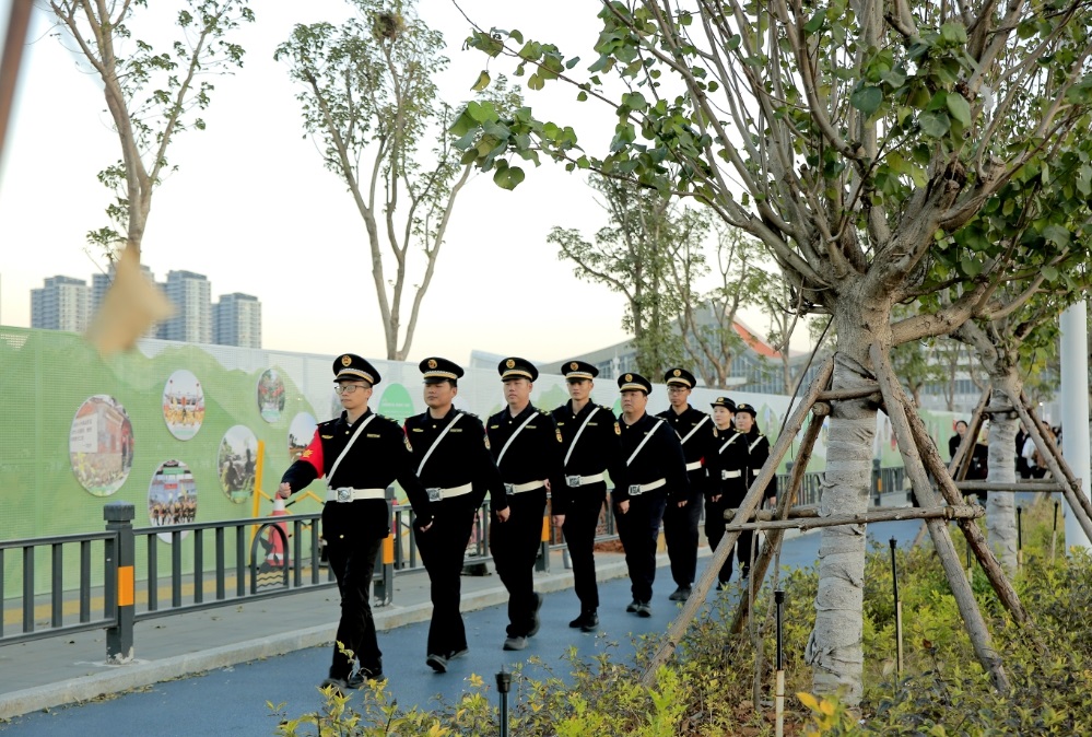 廈門翔安「城管藍」助力群星演唱會：打造整潔有序城市風貌