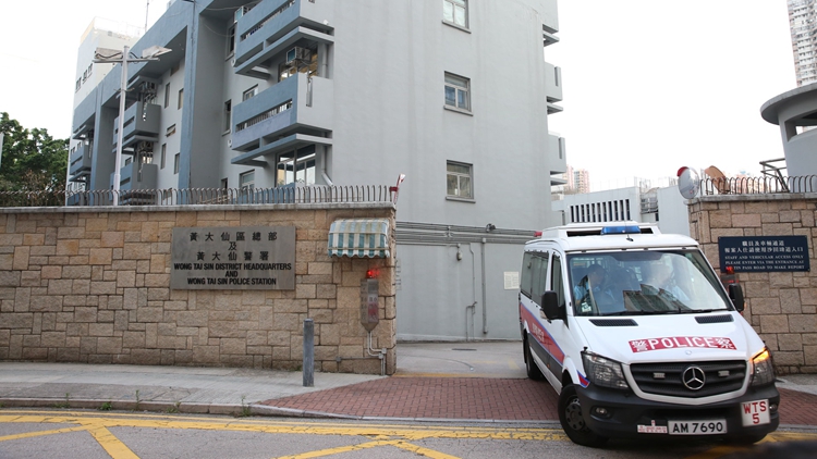 黃大仙5歲男童獨(dú)自遊蕩街頭 警拘家長(zhǎng)