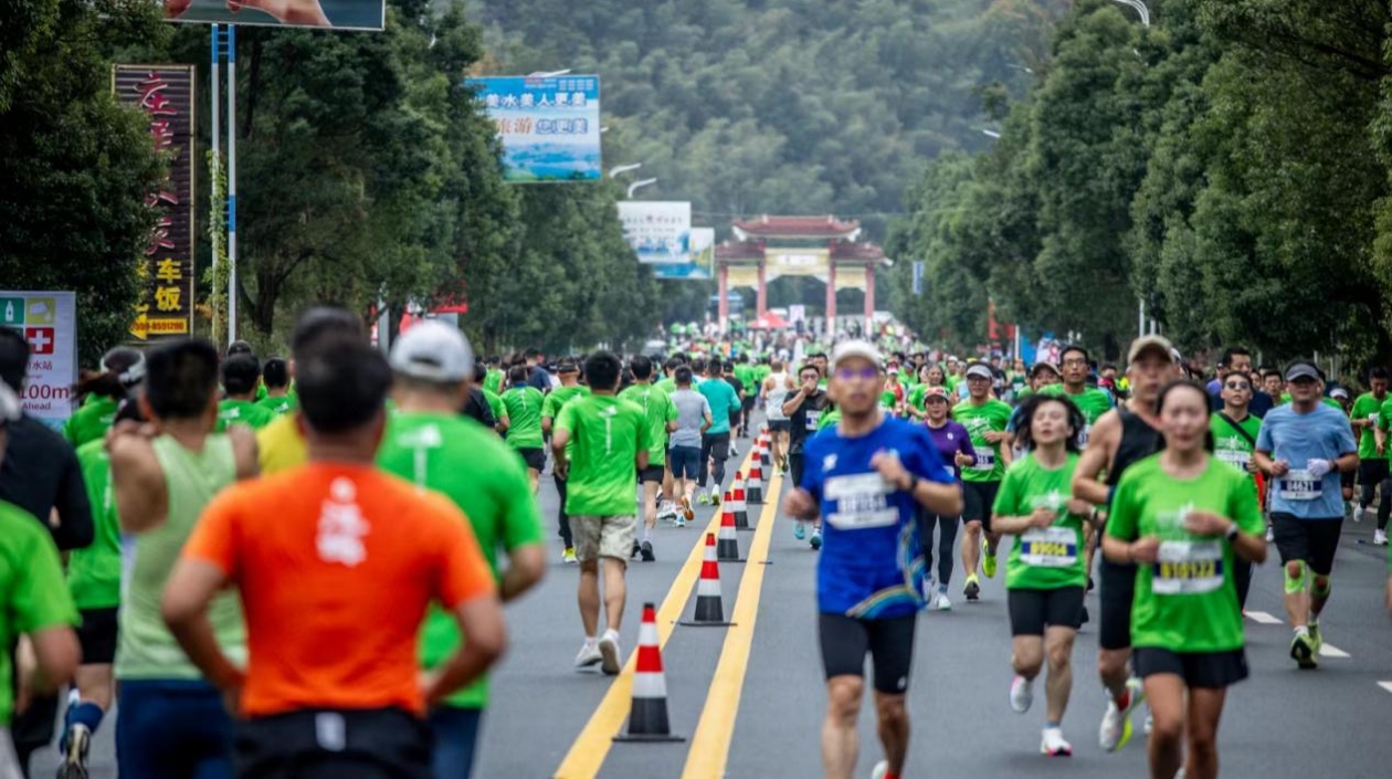賽事「燃動(dòng)」一座城 皖黃山區(qū)「體育+」賦能城市發(fā)展新活力