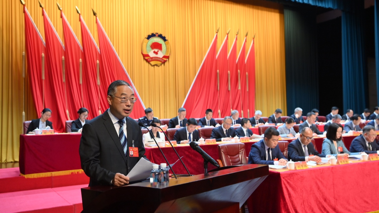 有片︱著重圍繞深惠協(xié)同發(fā)展區(qū)建設(shè)建言獻(xiàn)策  惠陽區(qū)政協(xié)六屆五次會(huì)議開幕