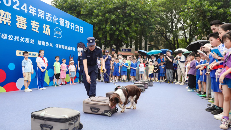 深圳公安不斷提升超大城市安全韌性水平 群眾安全感、滿意度第三方測評再獲廣東全省「雙第一」