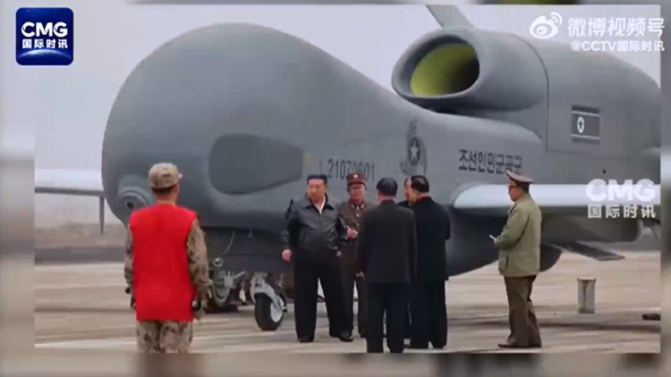 有片 | 朝鮮公布新型無(wú)人機(jī)畫(huà)面