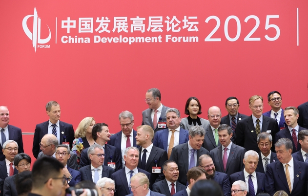 盈科拓展：千禧年後 盈科與長(zhǎng)和互不參與業(yè)務(wù)決策