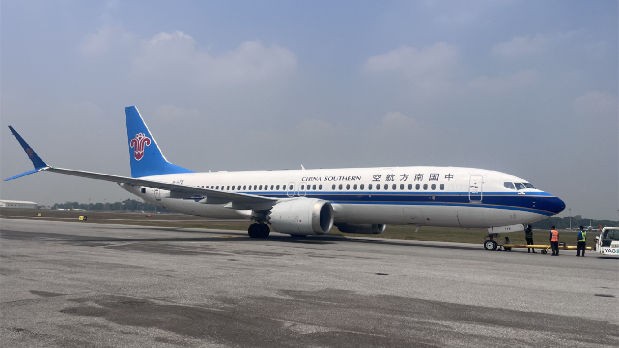 南航順利完成緬甸震後次日仰光至中國(guó)首班客運(yùn)航班保障