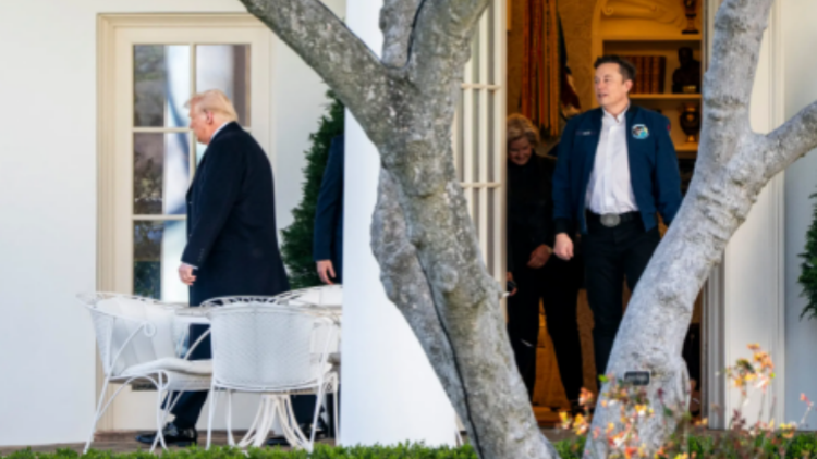 特朗普預(yù)計(jì)馬斯克最終將回去運(yùn)營(yíng)公司，「會(huì)盡可能留住他」