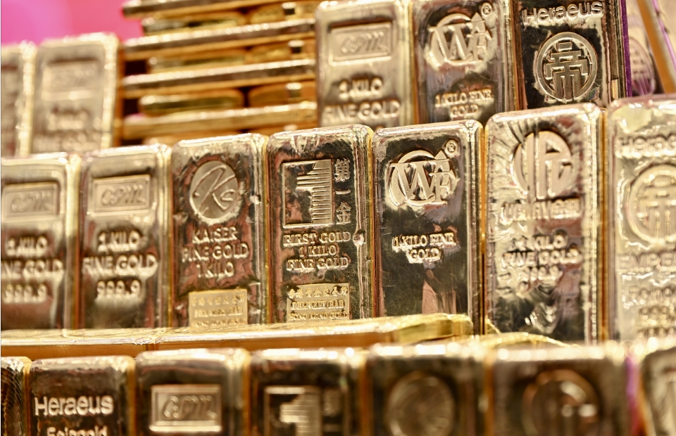 金價(jià)再創(chuàng)新高 美國(guó)倉(cāng)庫(kù)黃金量急升