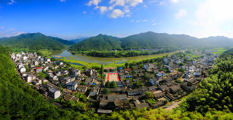 皖休寧縣：村美人和產(chǎn)業(yè)興 幸福五城入畫來