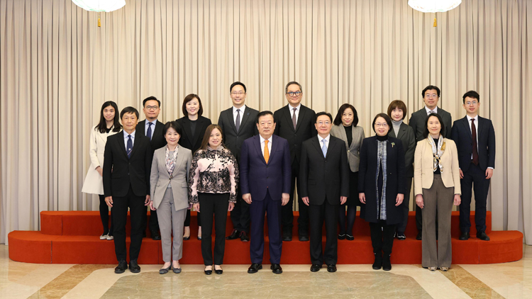 羅淑佩展開(kāi)北京行程 拜訪國(guó)務(wù)院港澳辦和國(guó)家體育總局