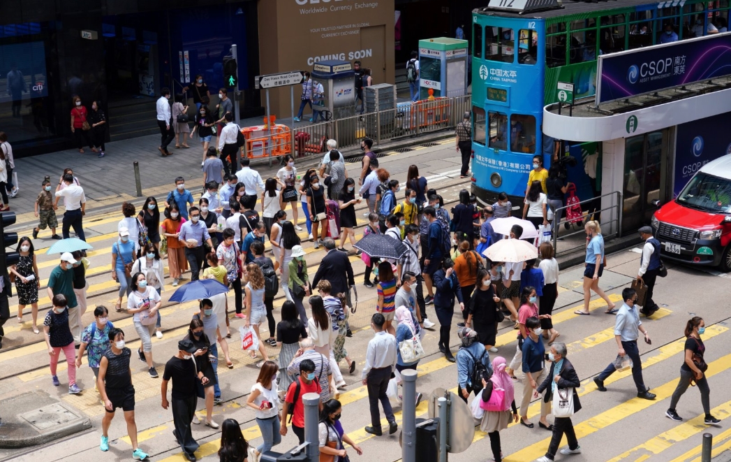 民意觀察研究中心：近六成市民認(rèn)同學(xué)習(xí)貫徹全國(guó)兩會(huì)精神重要性