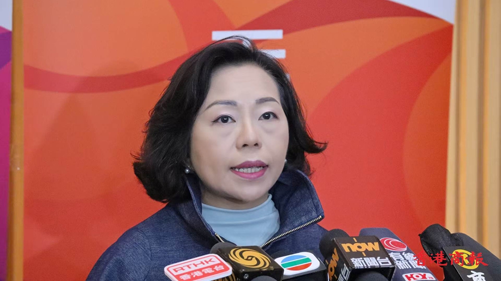 區(qū)議員工作報告公開 麥美娟：市民須登記後查閱是一貫安排