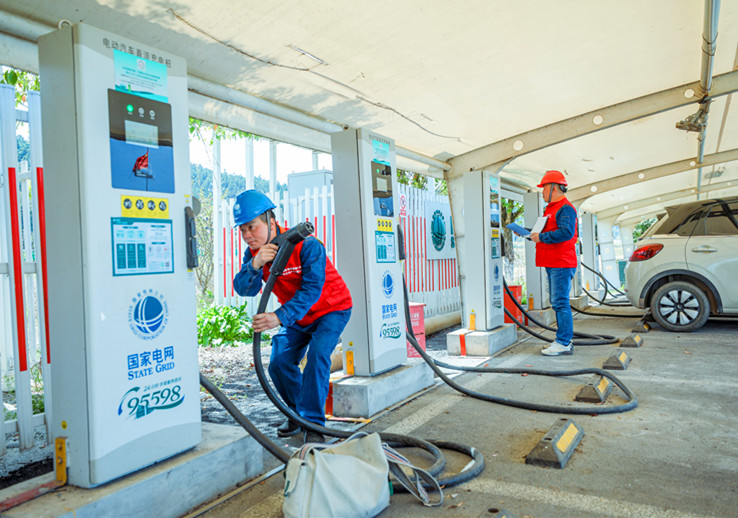 皖祁門縣：「皖美服務(wù)隊(duì)」護(hù)航綠色出行