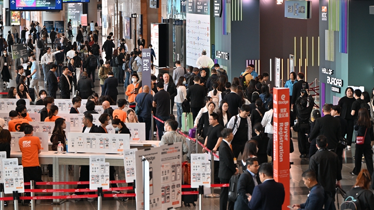 智慧照明博覽及春季燈飾展揭幕 約1000家展商參展