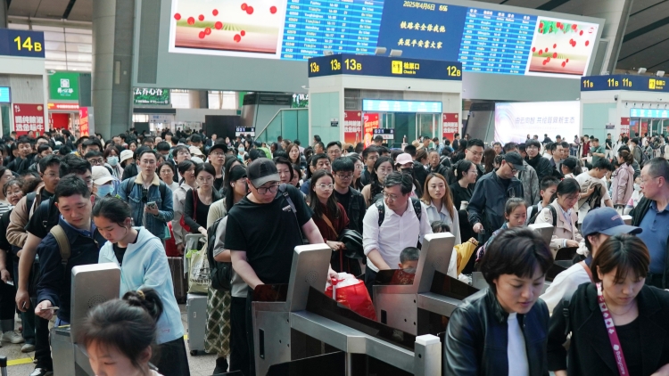 清明假期1.26億人次出遊 消費575億元