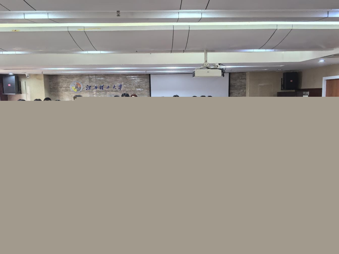 泉州市泉港區(qū)組織轄區(qū)企業(yè)赴江西贛州開(kāi)展校園招聘