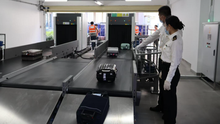 深圳海關(guān)「異寵」智能檢測儀顯威力