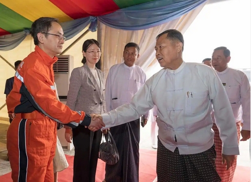 中國救援隊(duì)伍完成緬甸地震救援任務(wù)啟程回國 