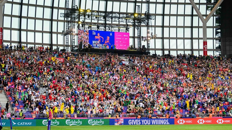 球迷反應(yīng)熱烈 門票銷售量創(chuàng)紀(jì)錄 香港七欖新啟德時(shí)代圓滿成功