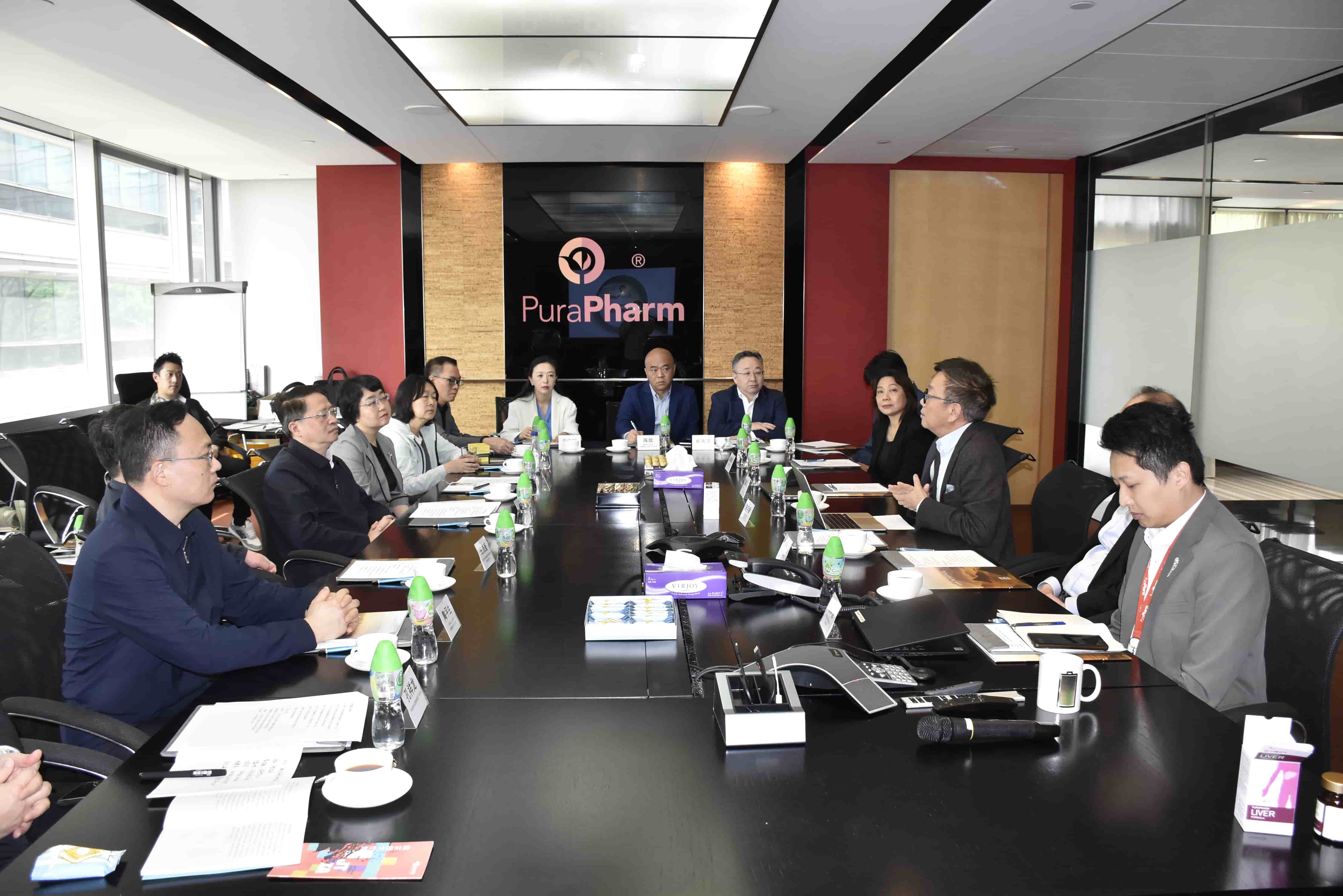 貴州省委常委、省委統(tǒng)戰(zhàn)部部長(zhǎng)郭強(qiáng)一行到訪培力農(nóng)本方