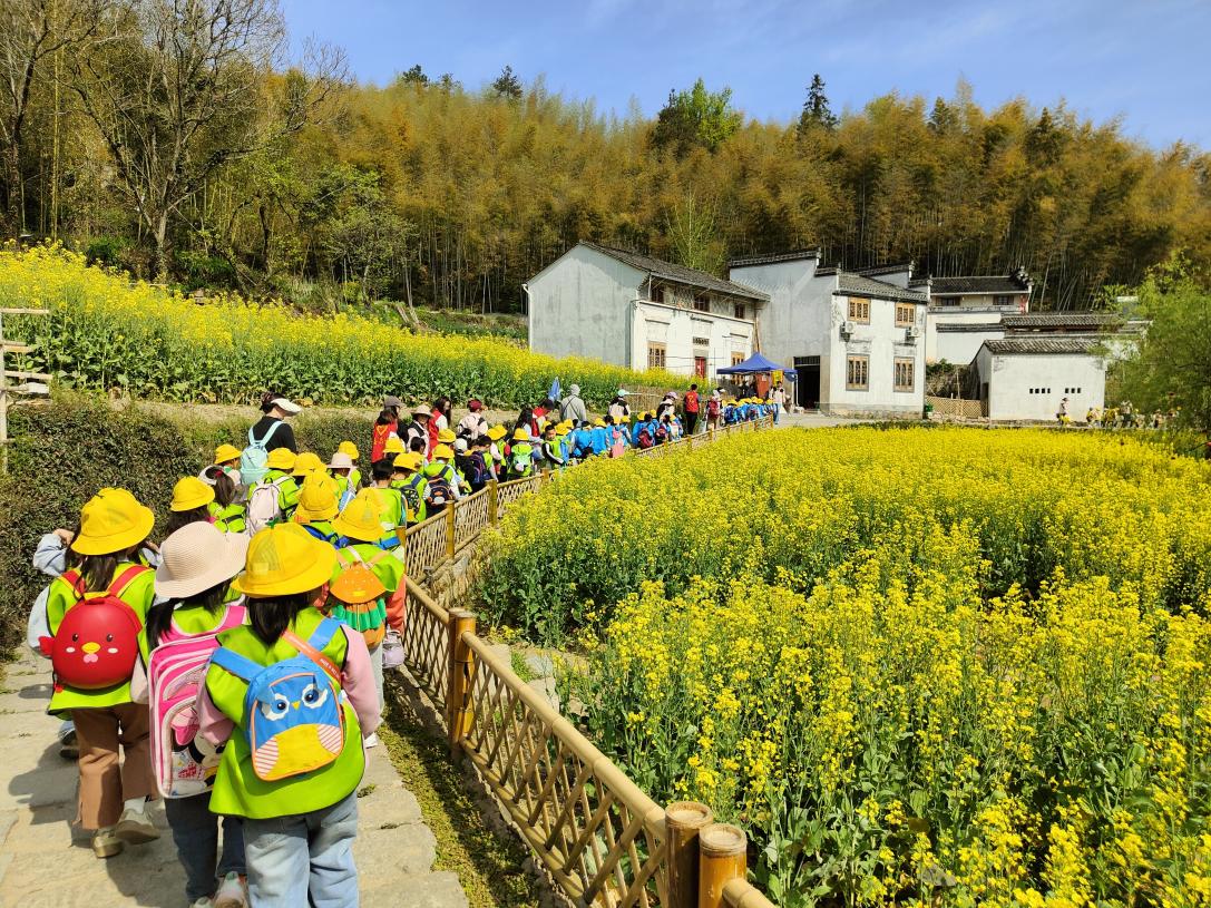 皖徽州區(qū)：非遺「童」行  一路生花