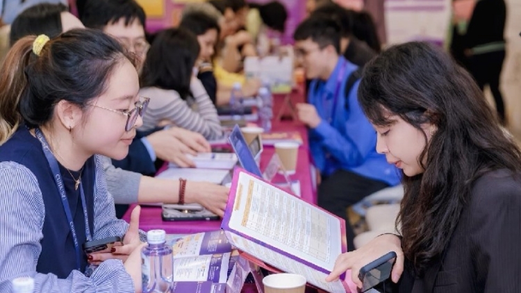 全球39所高校博士齊聚深圳龍崗，開啟尋夢追夢之旅