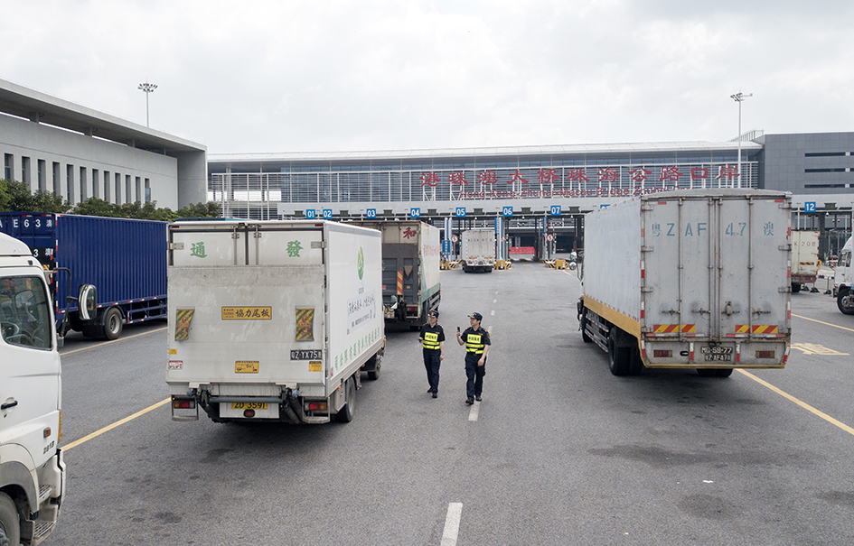 勁增23.6%！港珠澳大橋珠海公路口岸一季度進(jìn)出口規(guī)模創(chuàng)新高