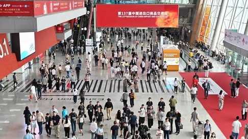 第137屆廣交會第二期開幕 品質(zhì)家居吸引採購商選購