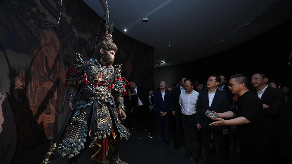 李家超訪(fǎng)浙推動(dòng)「杭州六小龍」與香港合作 了解《黑神話(huà)：悟空》遊戲開(kāi)發(fā)幕後細(xì)節(jié)