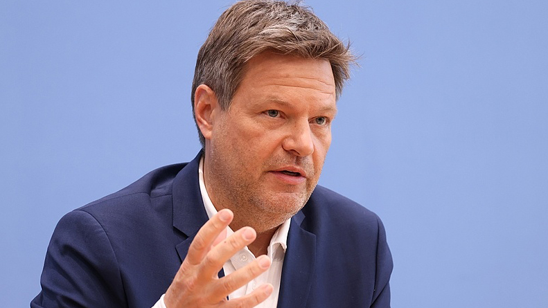 德國(guó)經(jīng)濟(jì)部長(zhǎng)：今年德經(jīng)濟(jì)預(yù)計(jì)將陷入停滯