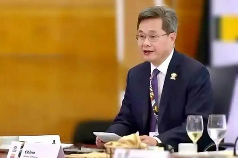中國財長出席2025年二十國集團(tuán)財長和央行行長第二次會議