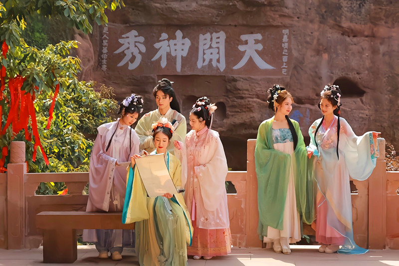 「五一逍遙遊 齊雲(yún)朝仙記」  皖休寧齊雲(yún)山「上新」30多項(xiàng)文旅場景