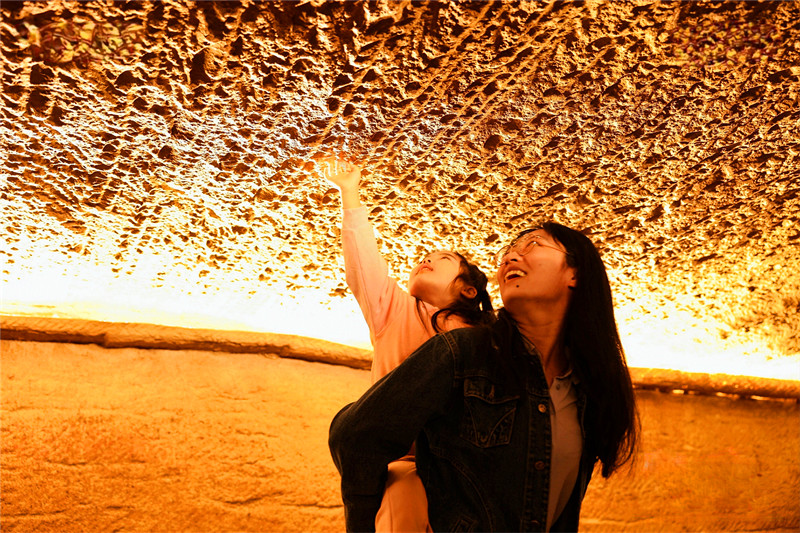 動漫嘉年華互動樂翻天 花山謎窟五一暢玩攻略請查收！