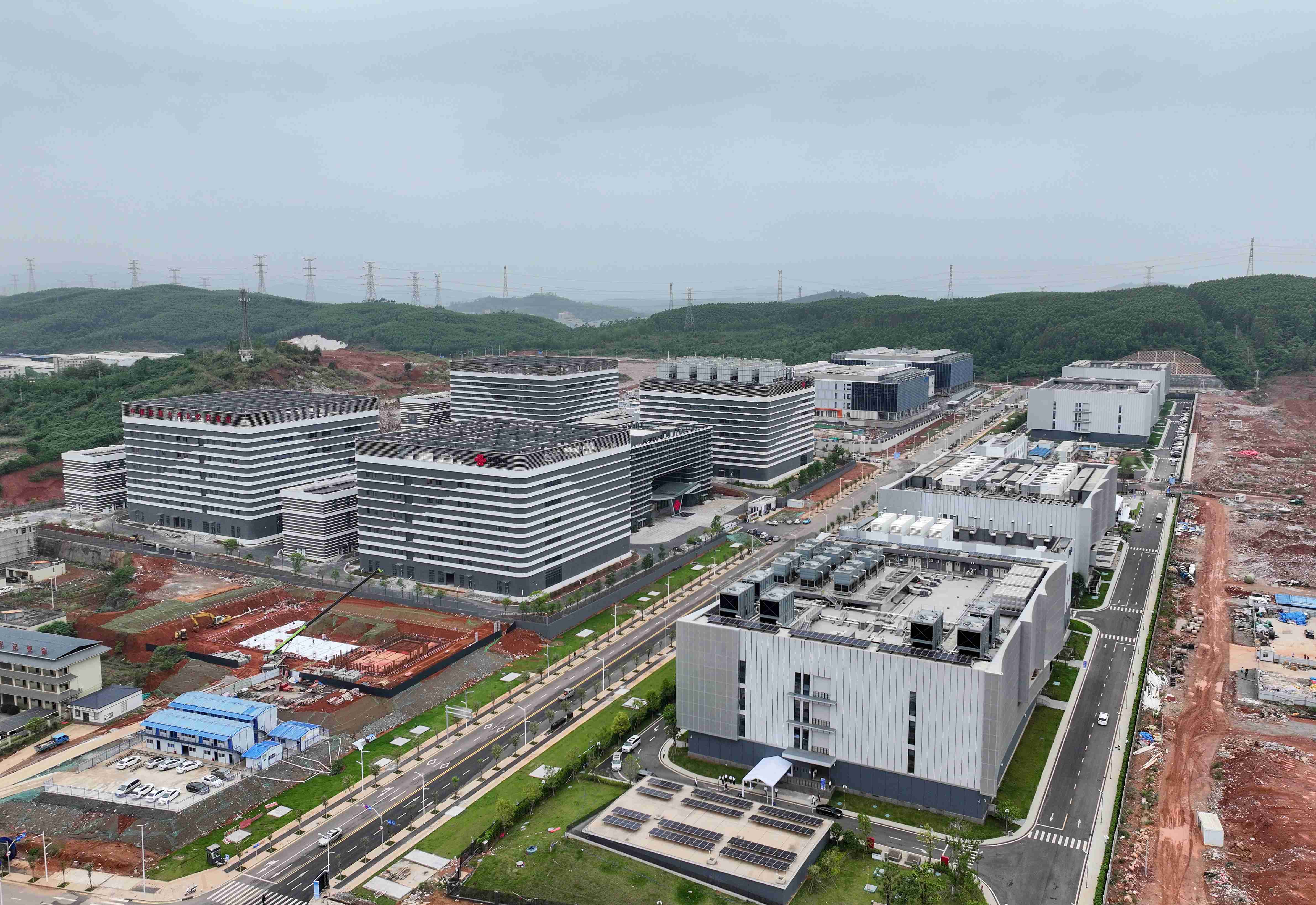 全球首個(gè)商用智算昇騰超節(jié)點(diǎn)在廣東韶關(guān)上線 深化數(shù)字賦能助推韶關(guān)高質(zhì)量發(fā)展