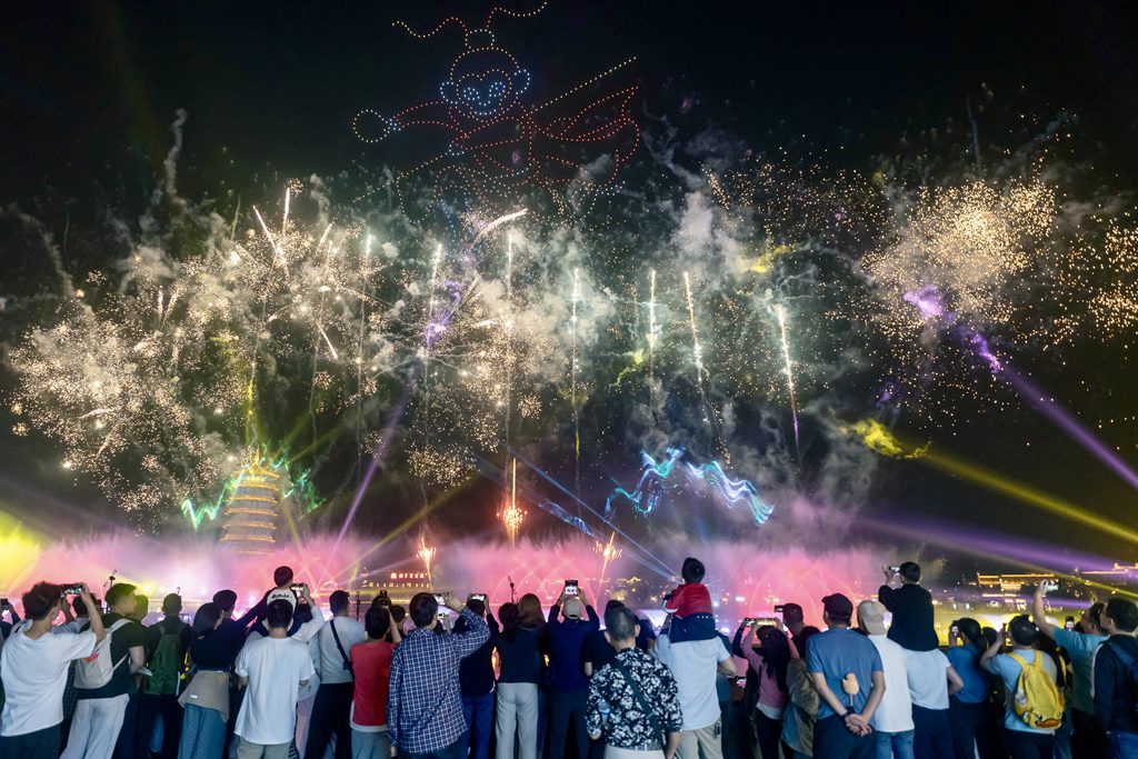 長沙銅官窯國風(fēng)樂園打造沉浸式神話盛宴引爆五一黃金周