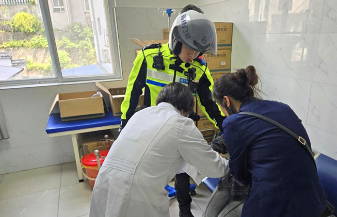 護佑生命通道  皖祁門縣「秒應+」警醫(yī)聯(lián)動顯實效