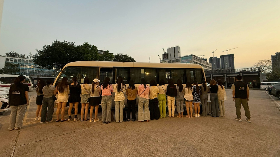 警方元朗打擊非法賣淫 拘捕32名內(nèi)地女子