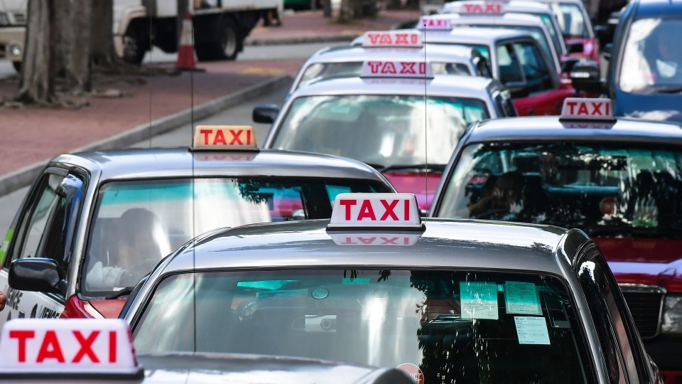 運輸署與的士業(yè)界會面 重申將持續(xù)依法打擊非法出租或取酬載客活動