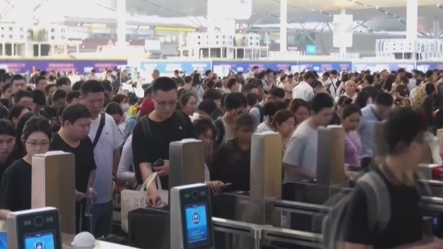 5月1日 全社會(huì)跨區(qū)域人員流動(dòng)量預(yù)計(jì)34095萬(wàn)人次