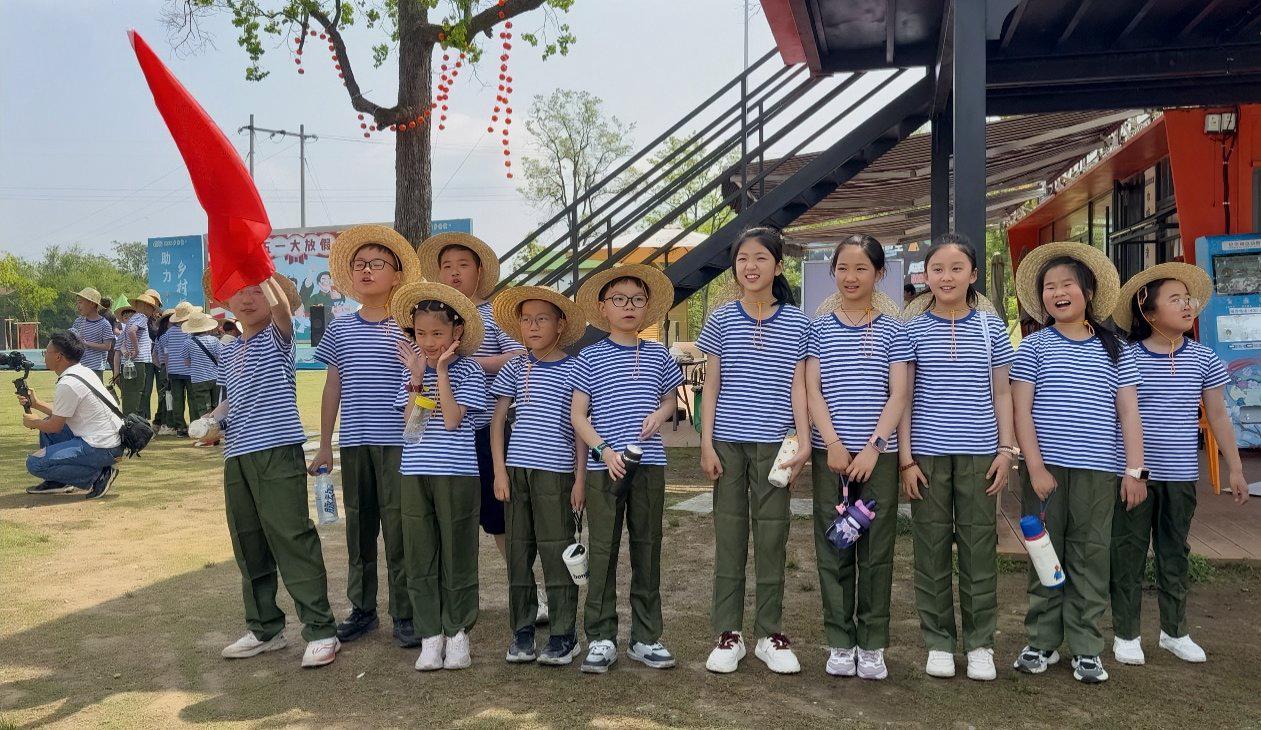 皖屯溪區(qū)舉辦第二屆鄉(xiāng)村運(yùn)動(dòng)嘉年華